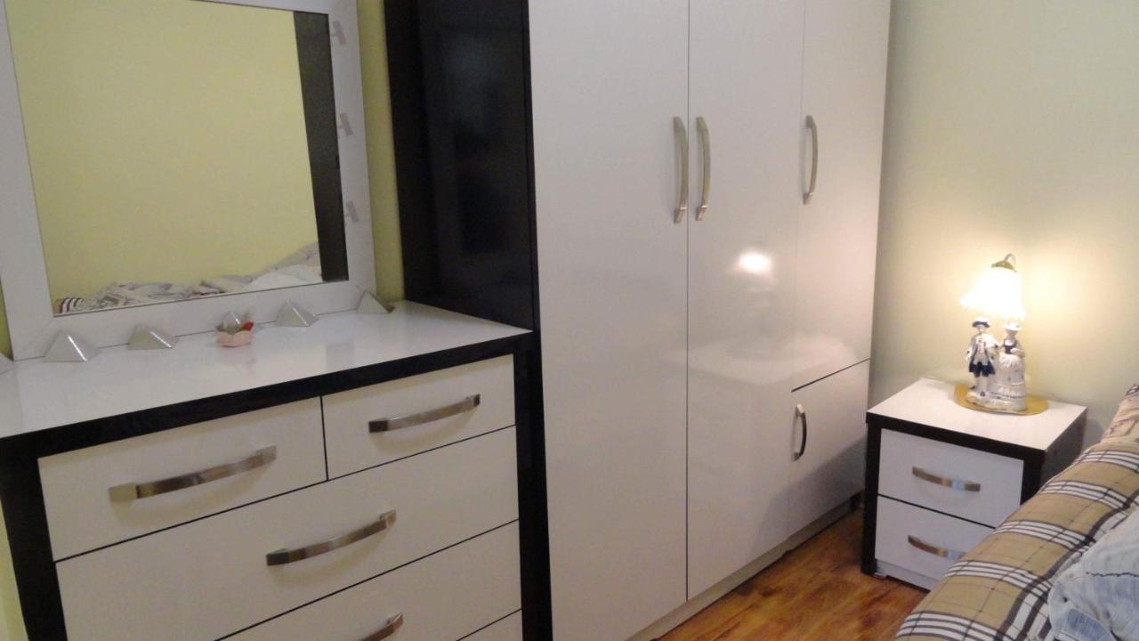 House At Ortachala Appartement Tbilisi Buitenkant foto